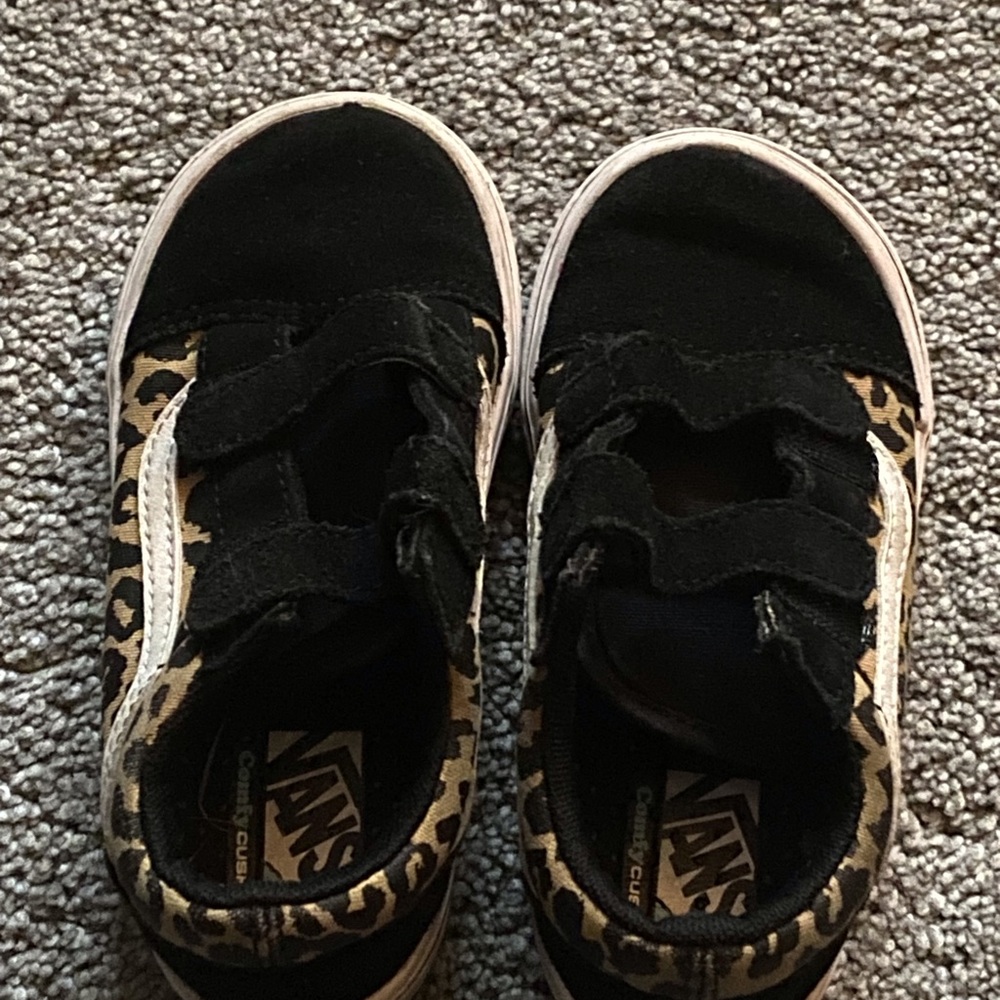 Toddler leopard print old school vans